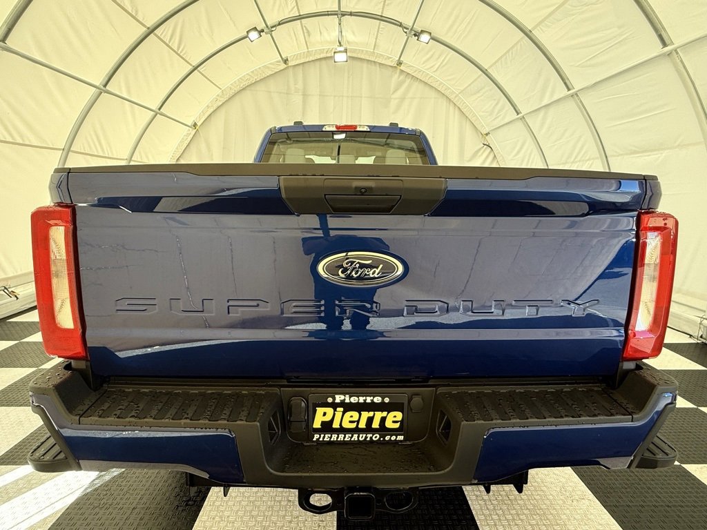 New 2026 Ford F350 4x4 SuperCab Super Duty image 3