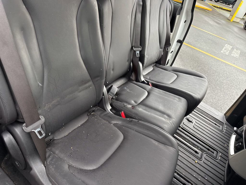 Used 2024 Kia Carnival SX image 12