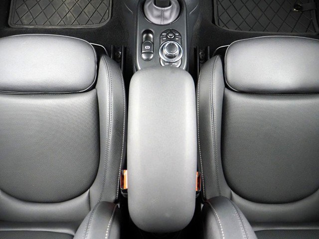 Used 2024 MINI Cooper SE image 22