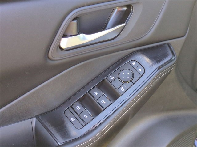 Used 2024 Nissan Rogue SV image 13