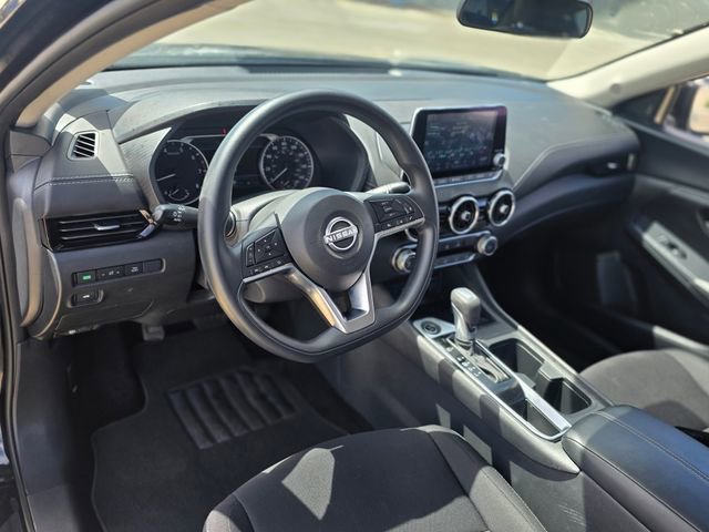 Used 2025 Nissan Sentra SV FWD image 19