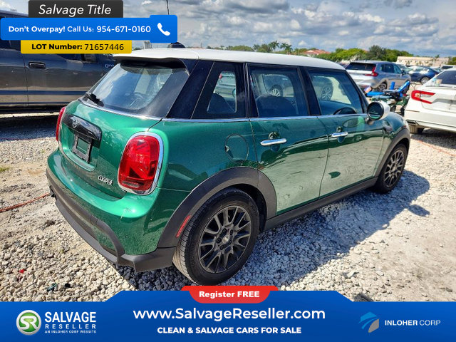 Used 2022 MINI Cooper 4-Door Hardtop FWD image 4