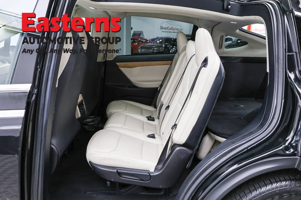 Used 2018 Tesla Model X 75D AWD/4WD image 16