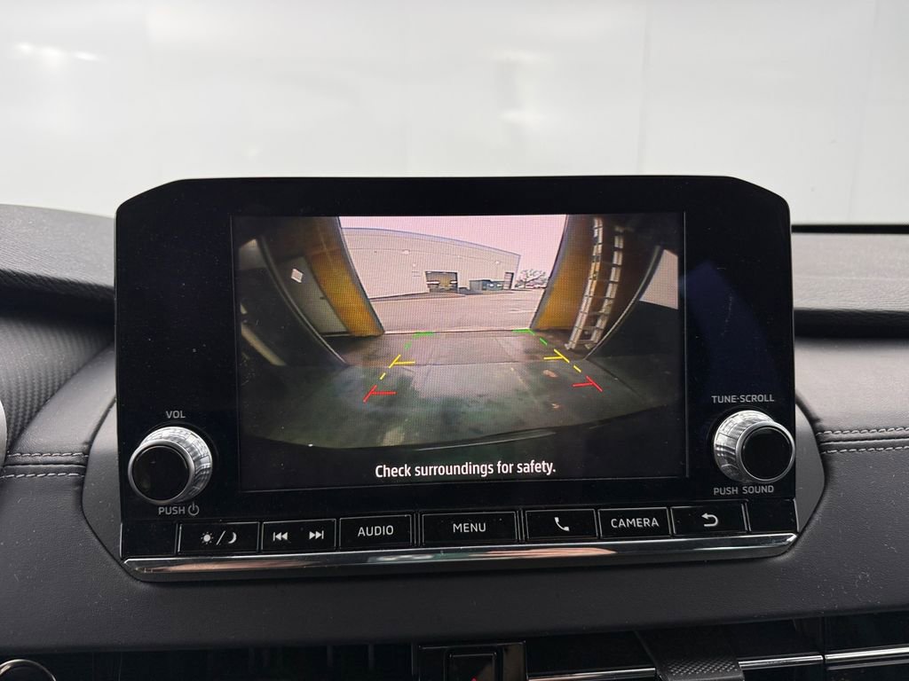 Used 2023 Mitsubishi Outlander ES image 18