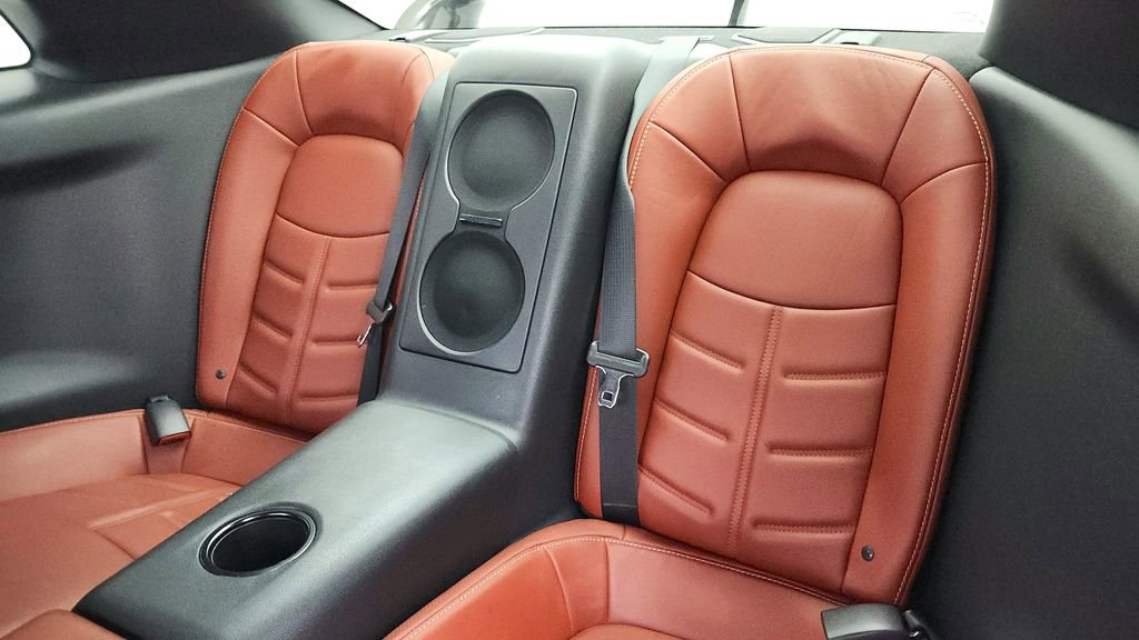 Used 2015 Nissan GT-R Premium image 37
