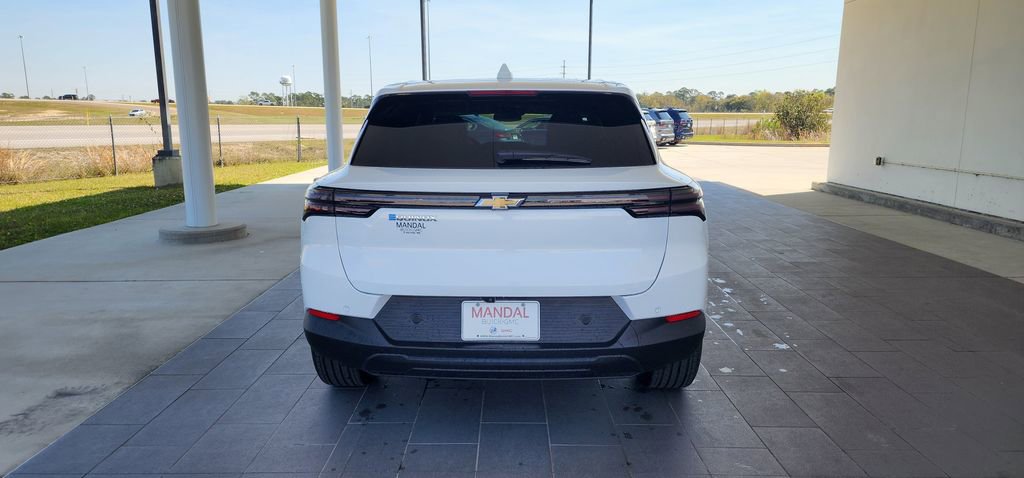 Used 2026 Chevrolet Equinox EV LT image 7