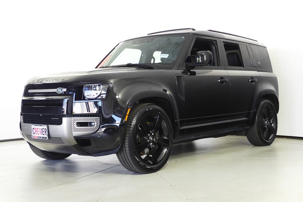 Used 2023 Land Rover Defender 110 X-Dynamic SE image 2