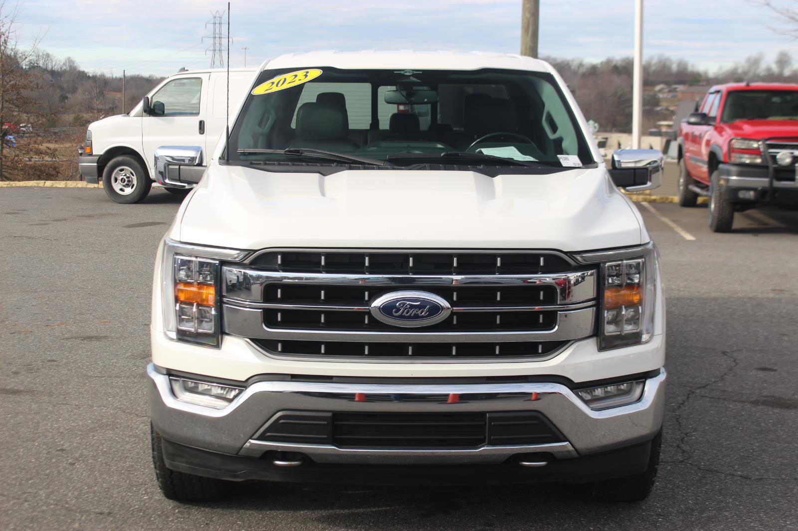 Used 2023 Ford F150 Lariat image 2