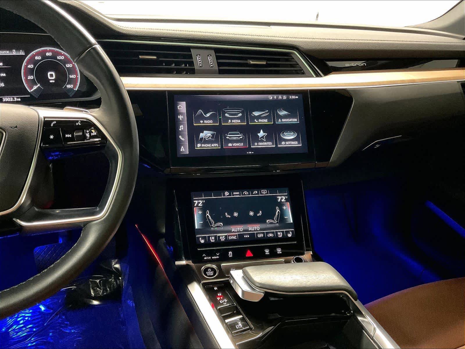 Used 2024 Audi Q8 e-tron Premium Plus w/ Premium Plus Package AWD/4WD image 8