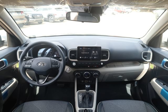 New 2026 Hyundai Venue SEL FWD image 12