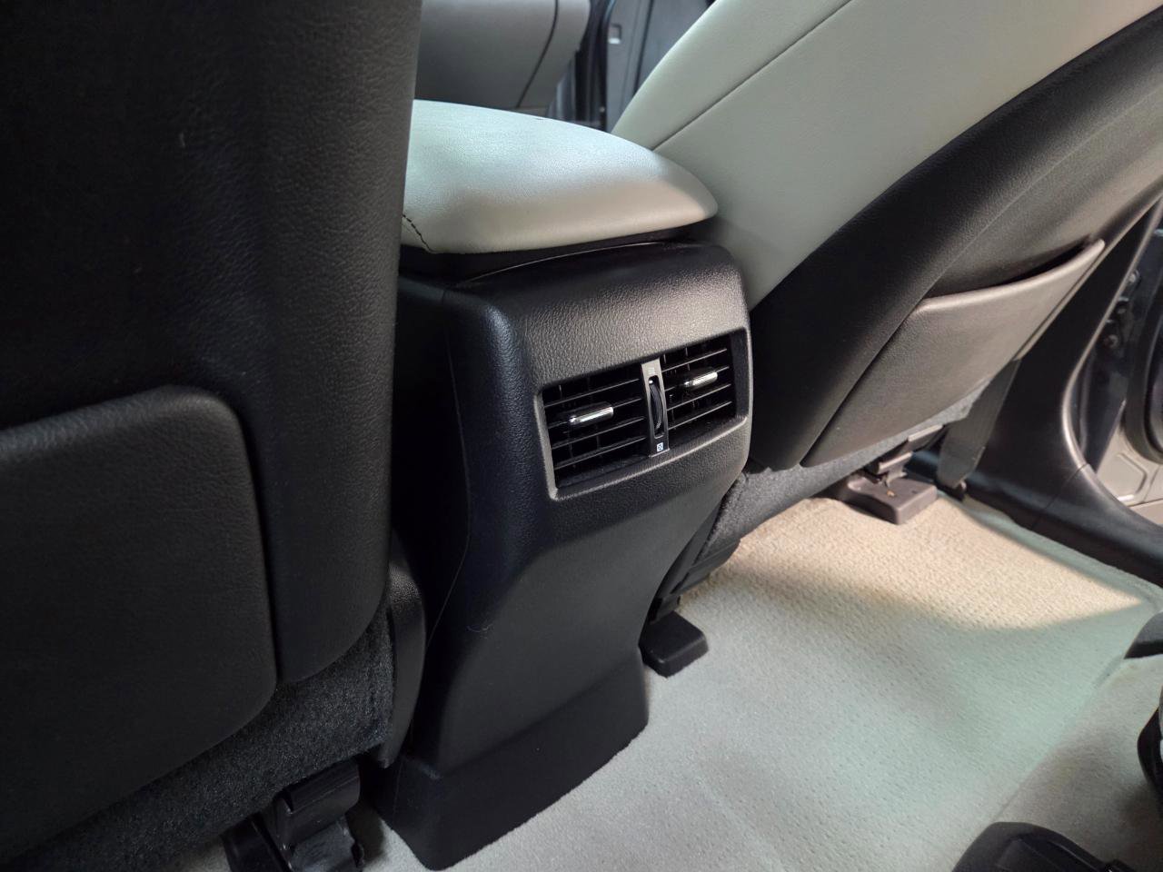 Used 2013 Lexus RX 350 AWD w/ Navigation Pkg image 28