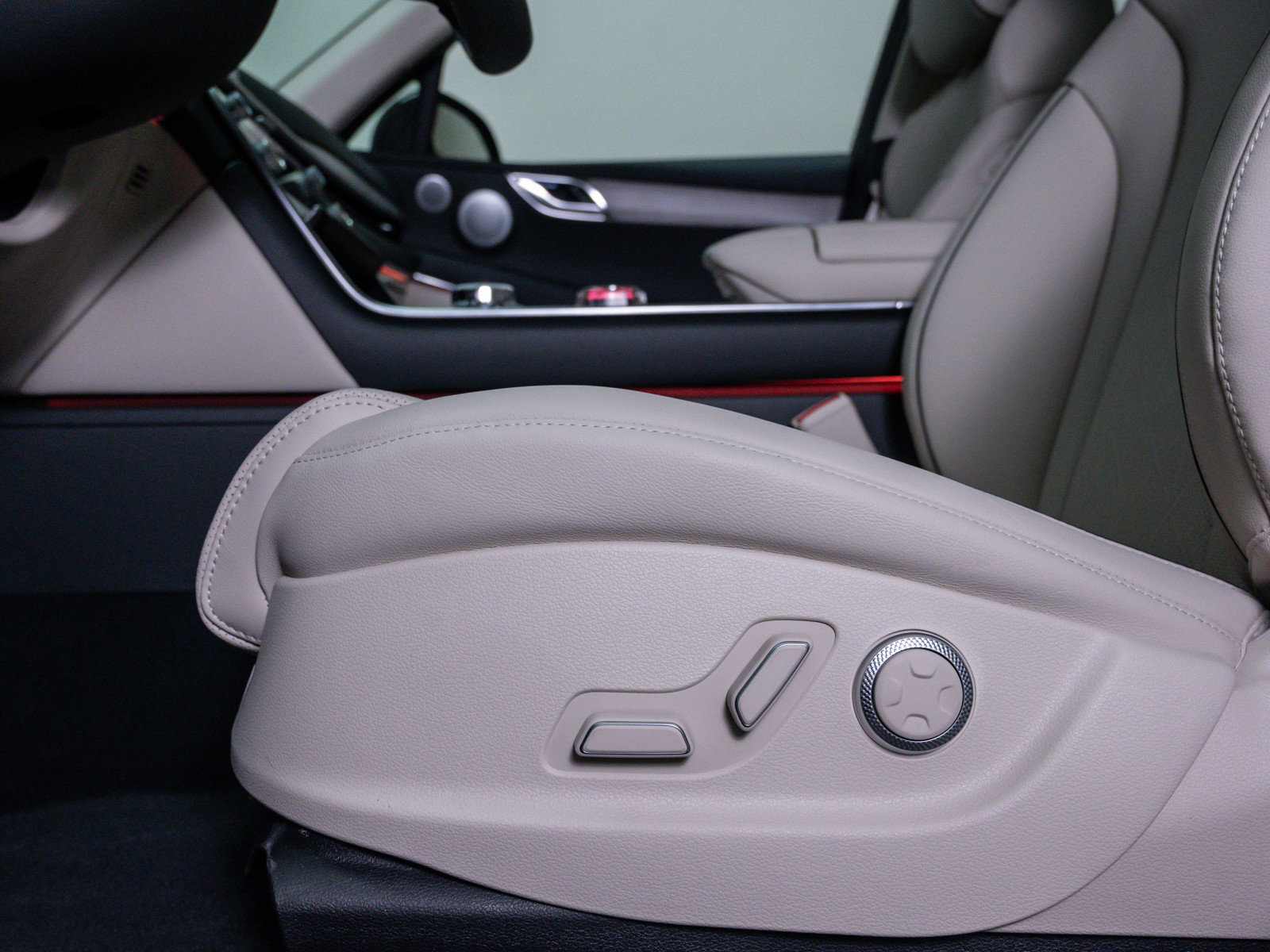 New 2026 Genesis GV80 2.5T Advanced image 20