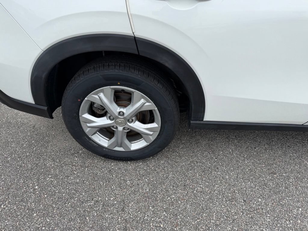 Used 2023 Honda HR-V LX image 5