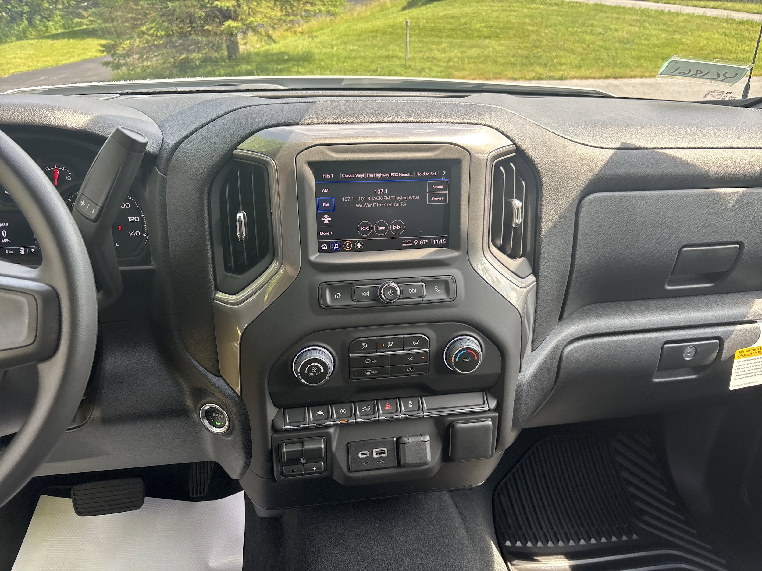 New 2026 Chevrolet Silverado 1500 Custom AWD/4WD image 7