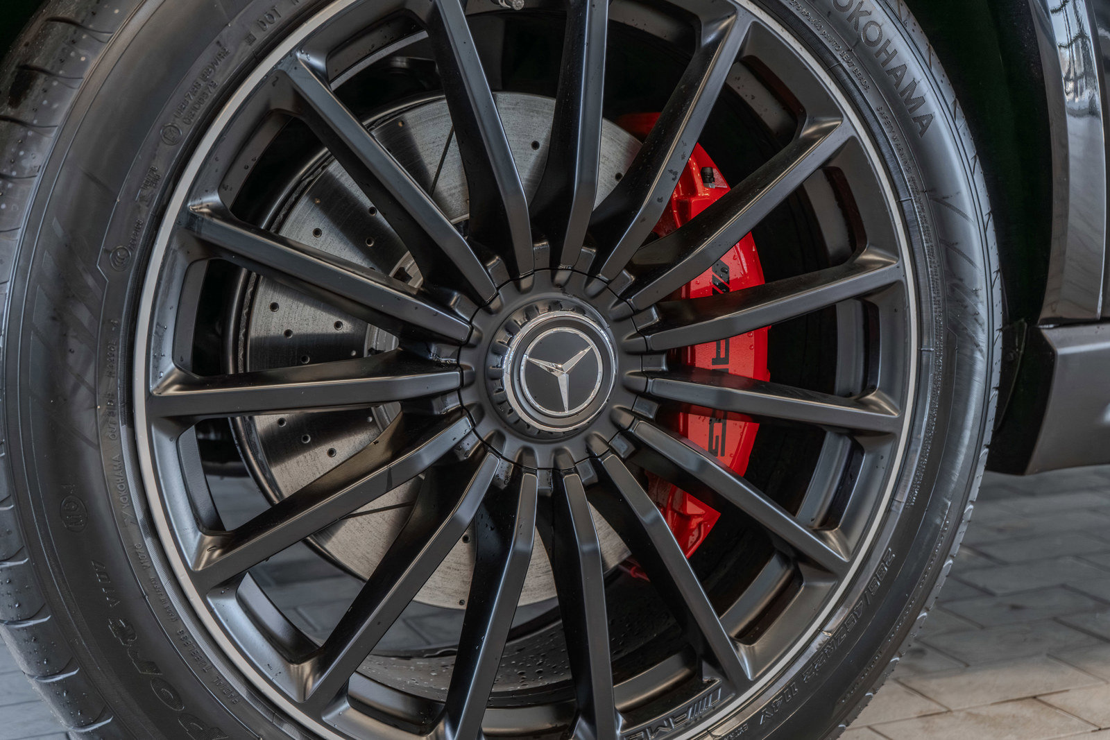 New 2026 Mercedes-Benz GLS 63 AMG 4MATIC image 33