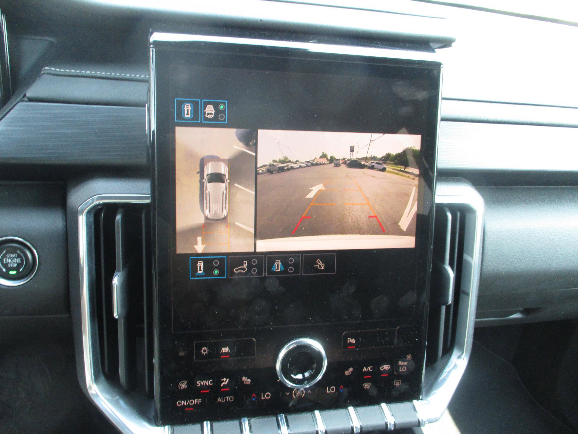 Used 2025 GMC Acadia Elevation image 19