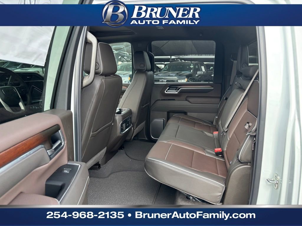 New 2026 GMC Sierra 3500 Denali w/ Denali Reserve Package image 15