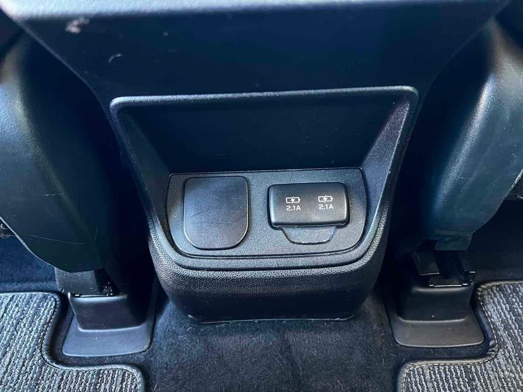 Used 2022 Subaru Ascent Premium w/ Convenience Package image 24