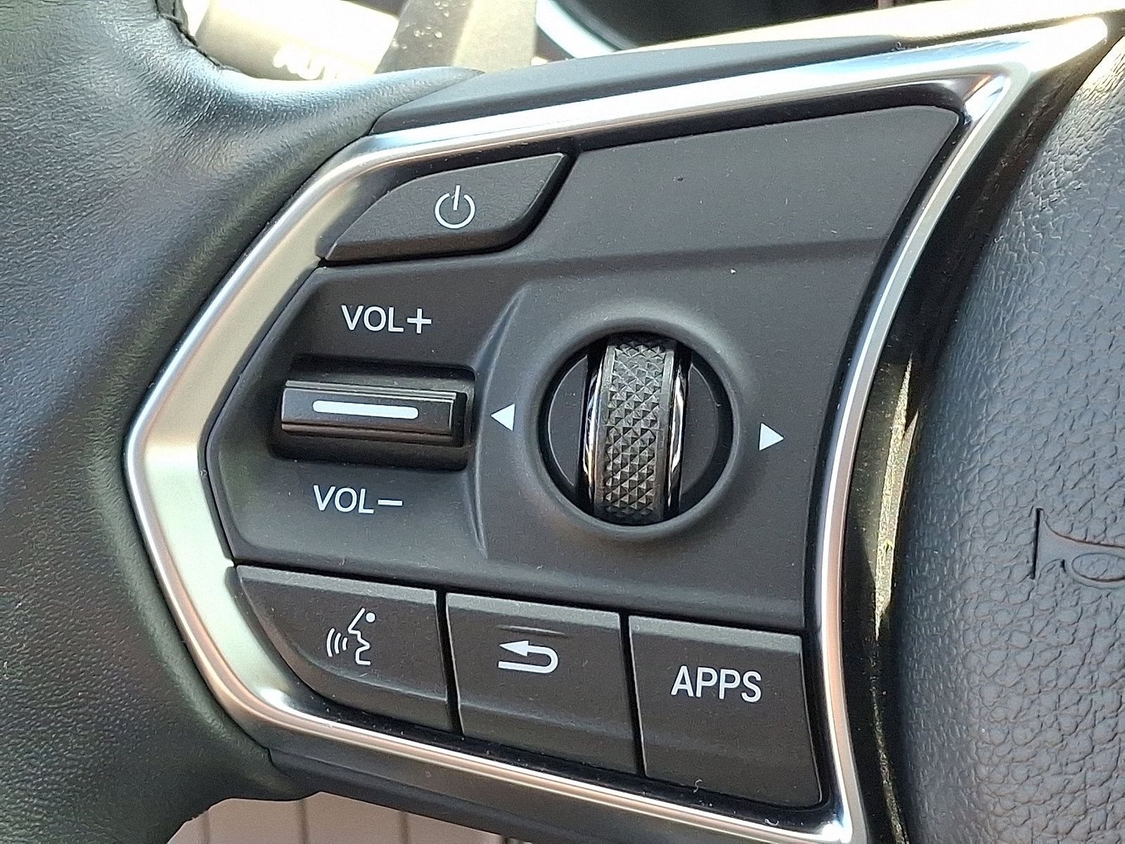 Used 2024 Acura MDX SH-AWD image 22