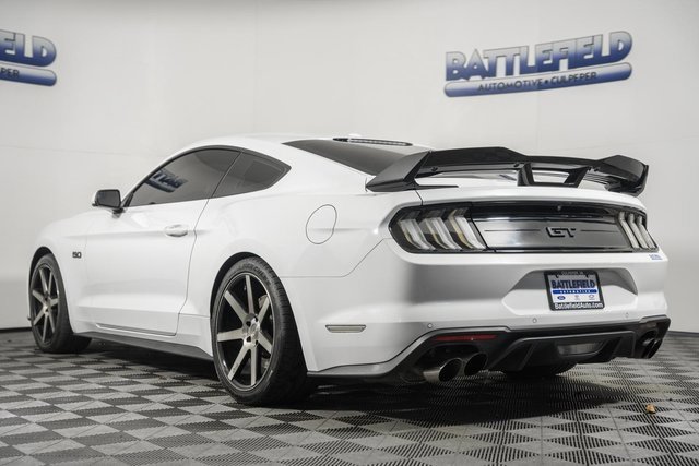 Used 2019 Ford Mustang GT image 4