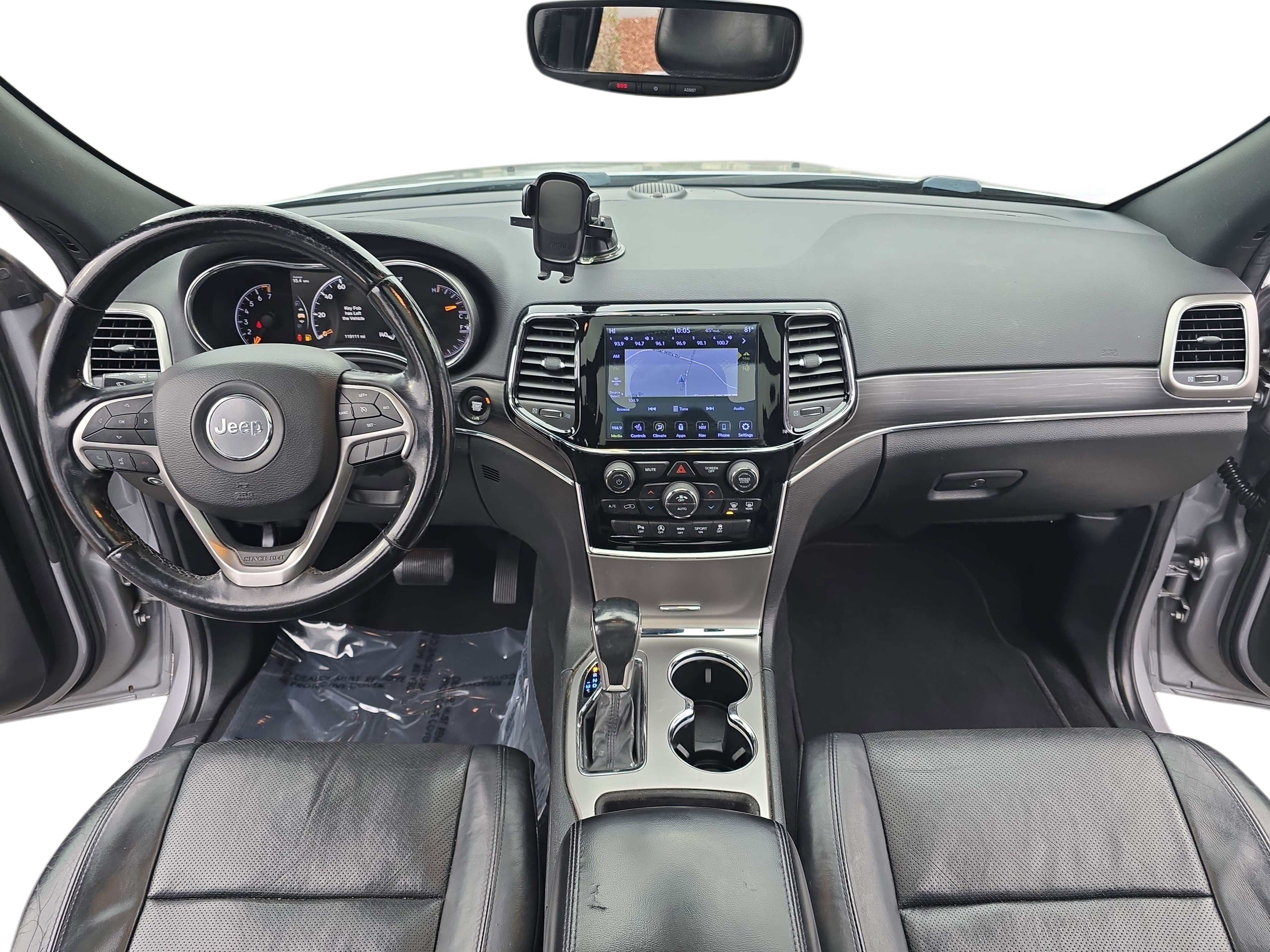 Used 2020 Jeep Grand Cherokee Limited w/ Luxury Group II image 9