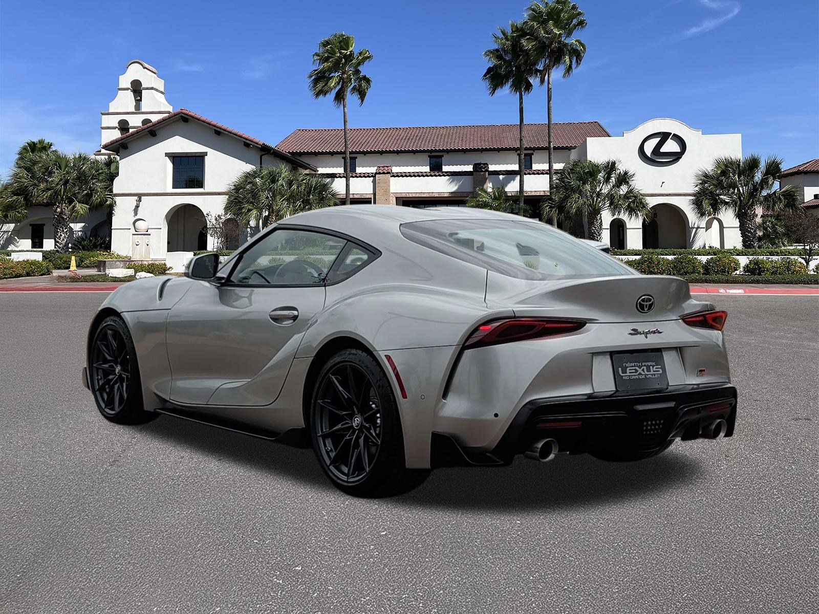 Used 2023 Toyota Supra Premium w/ Driver Assist Package RWD image 4