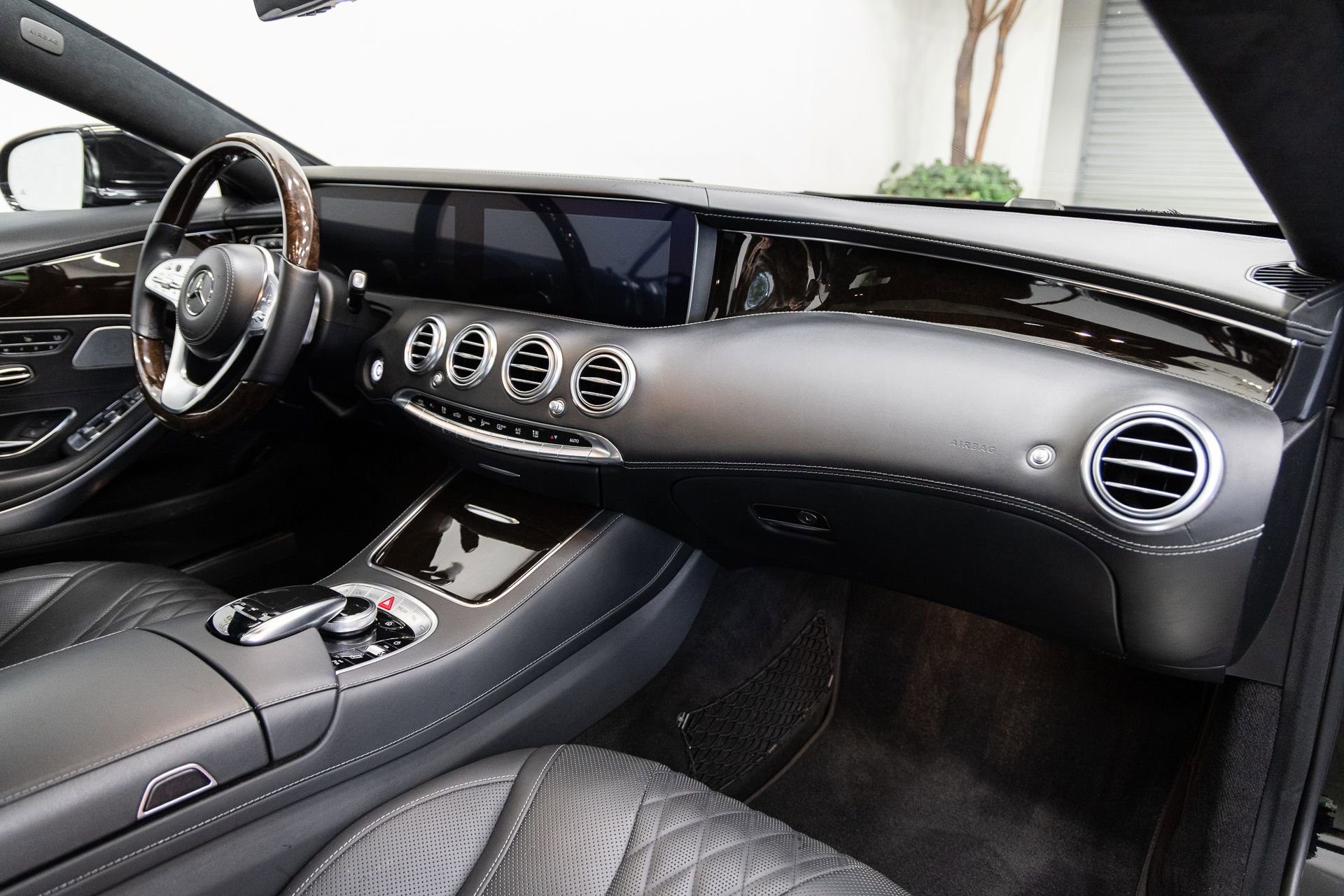Used 2019 Mercedes-Benz S 560 4MATIC Coupe image 13
