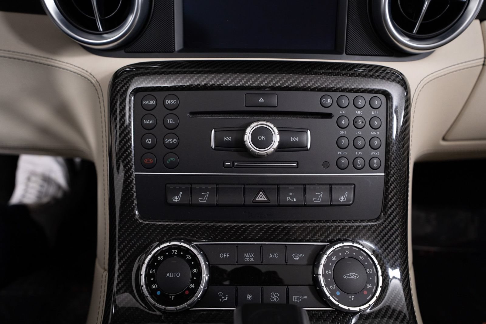 Used 2012 Mercedes-Benz SLS AMG Roadster image 33