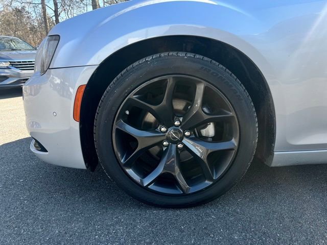 Used 2023 Chrysler 300 S image 39