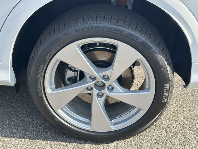 New 2026 Audi Q5 Premium Plus AWD/4WD image 4