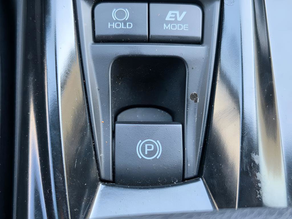 Used 2025 Toyota Camry SE w/ Multimedia Upgrade Package FWD image 15