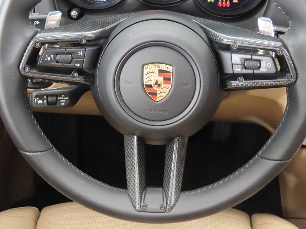 Certified 2026 Porsche Macan GTS AWD/4WD image 19