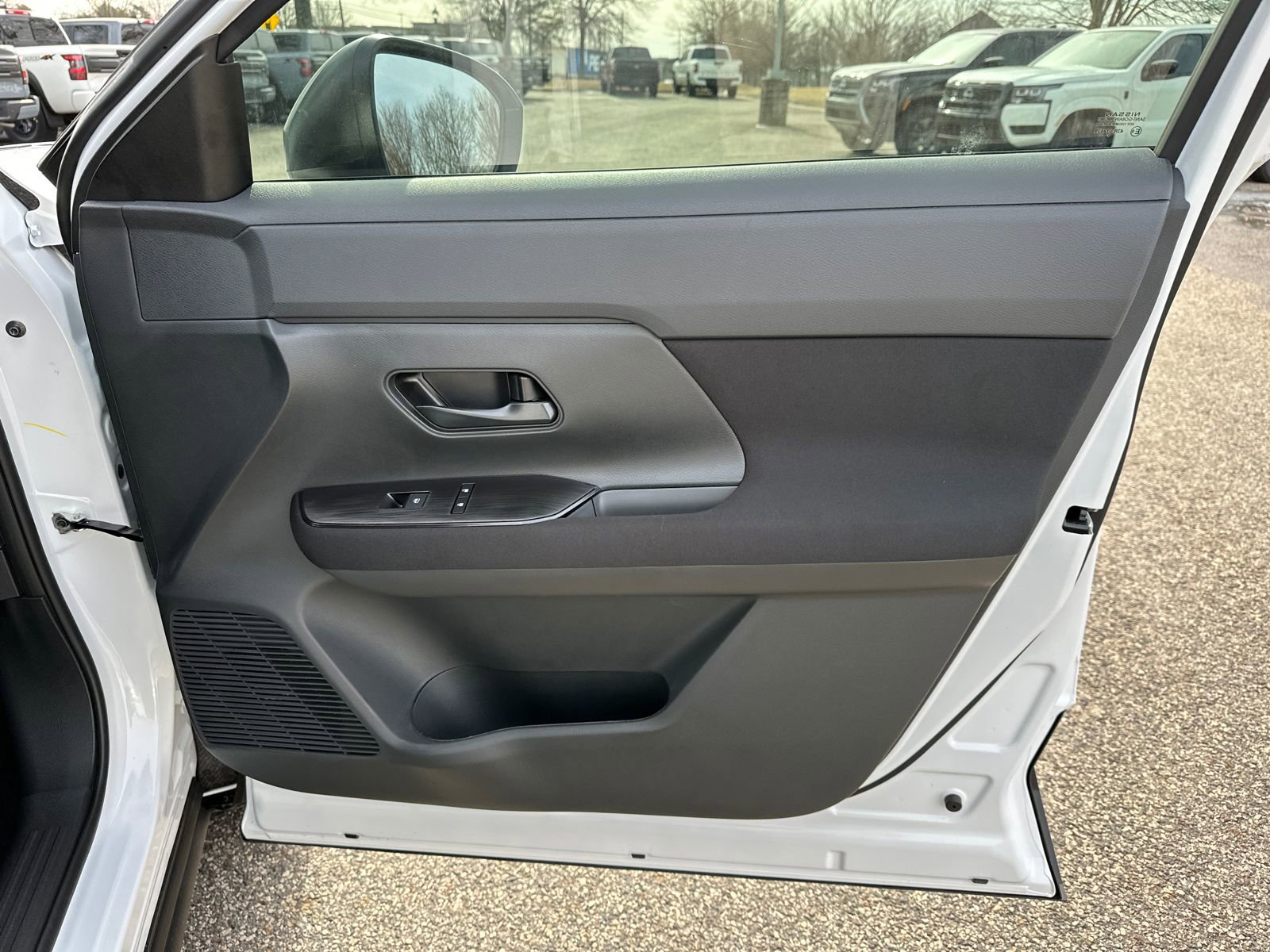 New 2026 Nissan Kicks S image 14