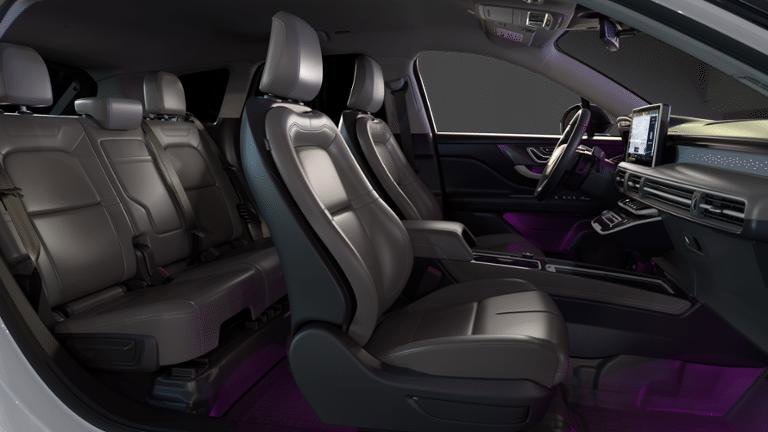 New 2025 Lincoln Corsair Reserve image 29