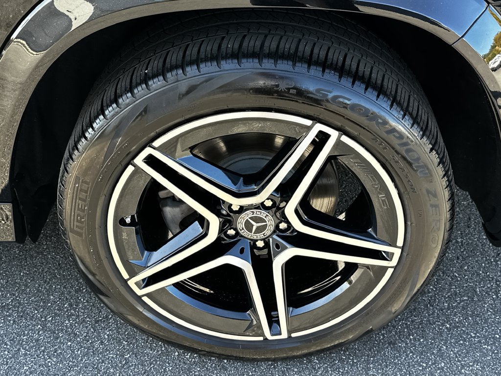 Certified 2025 Mercedes-Benz GLS 450 4MATIC w/ AMG Line Exterior image 23
