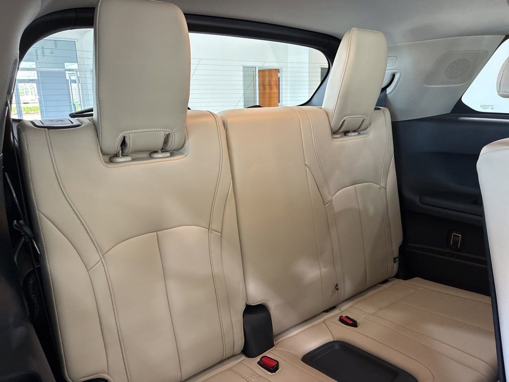 Used 2025 INFINITI QX60 Luxe image 26