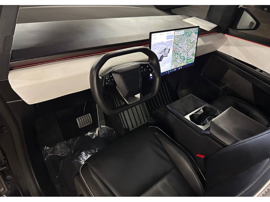 Used 2024 Tesla Cybertruck AWD Crew Cab image 19