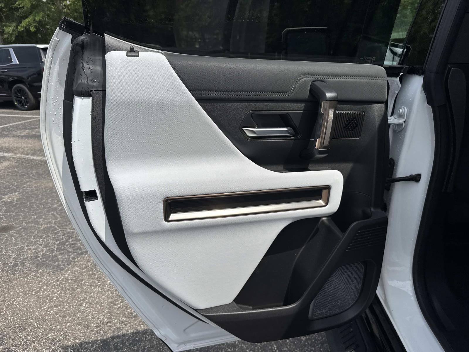 Used 2025 GMC Hummer EV 3X AWD/4WD image 12