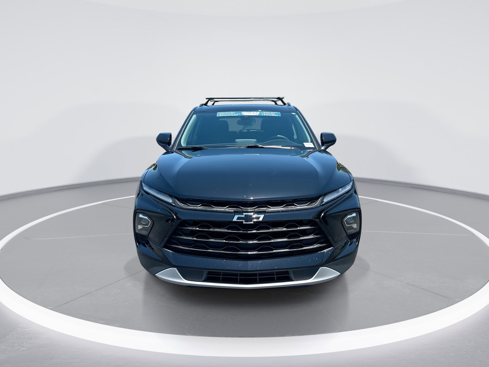 Used 2023 Chevrolet Blazer LT w/ Convenience Package FWD image 3