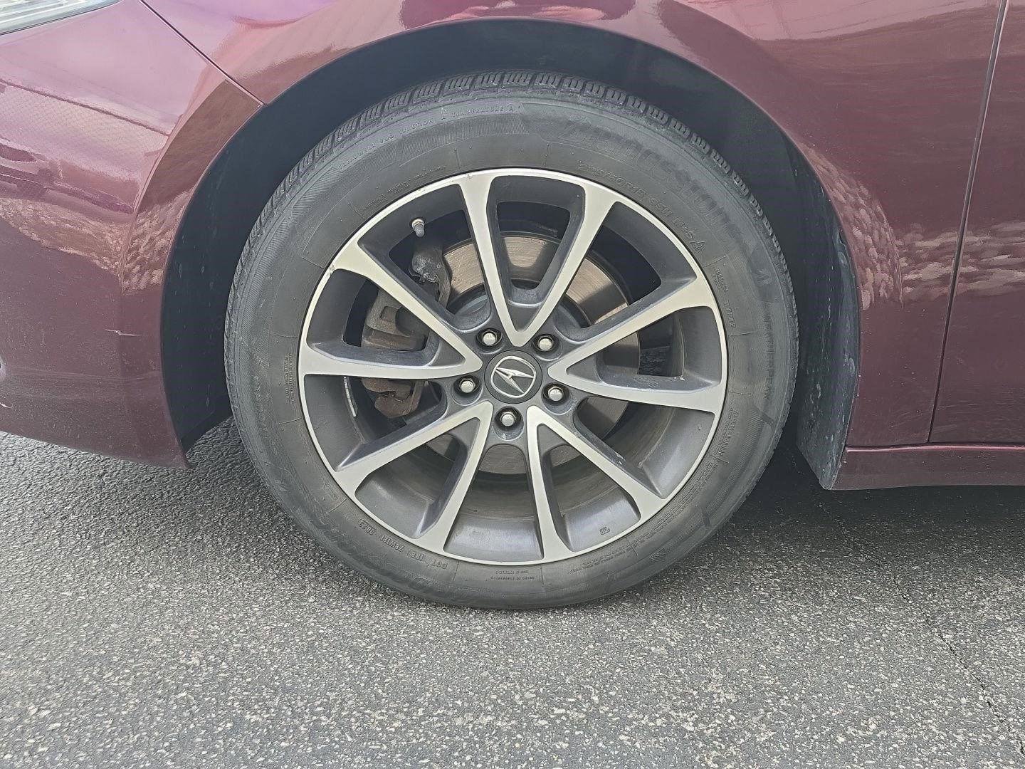 Used 2015 Acura TLX V6 image 4