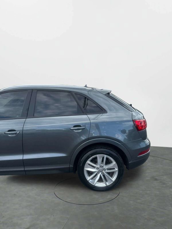 Used 2018 Audi Q3 2.0T Premium w/ Convenience Package AWD/4WD image 33