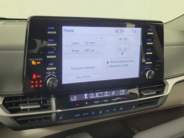 Used 2024 Toyota Sienna XLE FWD image 29