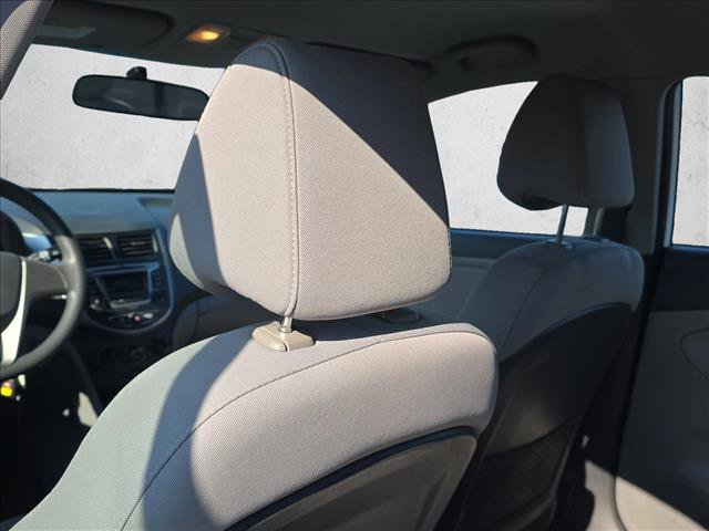 Used 2017 Hyundai Accent SE image 15