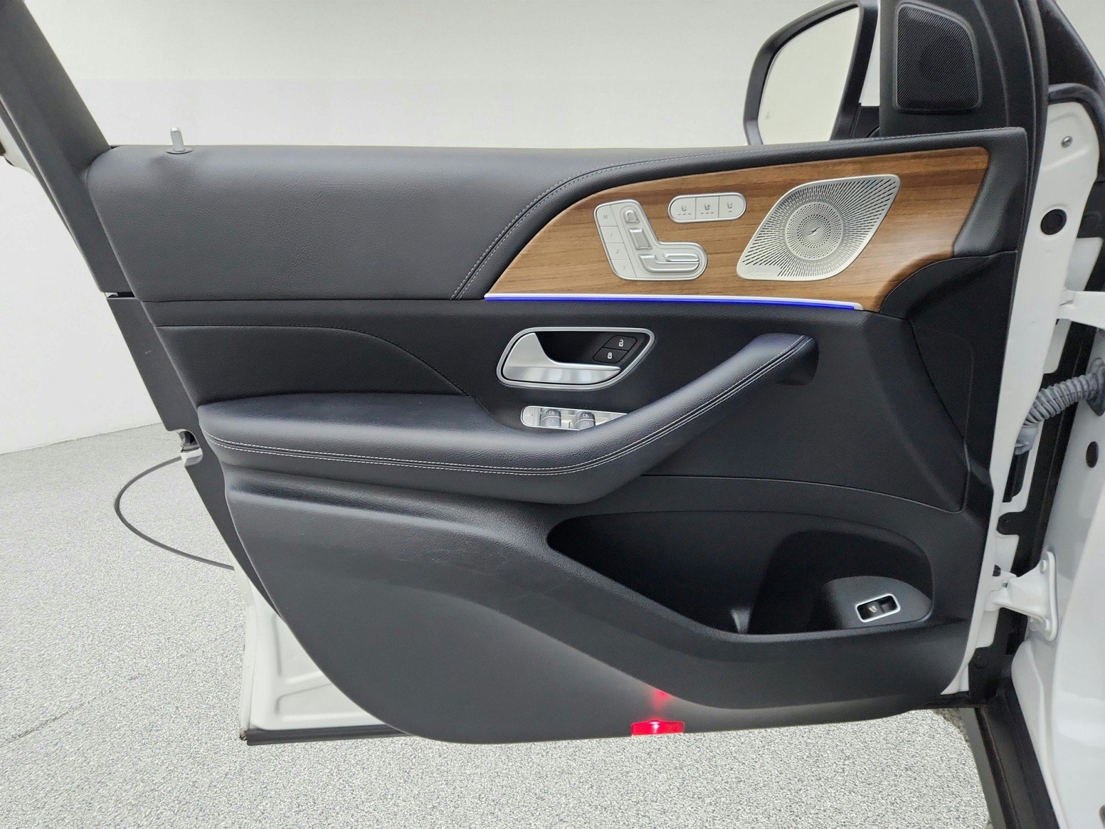Certified 2024 Mercedes-Benz GLE 350 4MATIC image 29