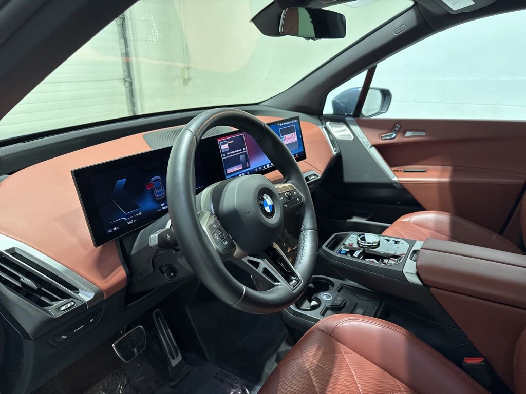 Used 2026 BMW iX xDrive60 w/ M Sport Package image 6