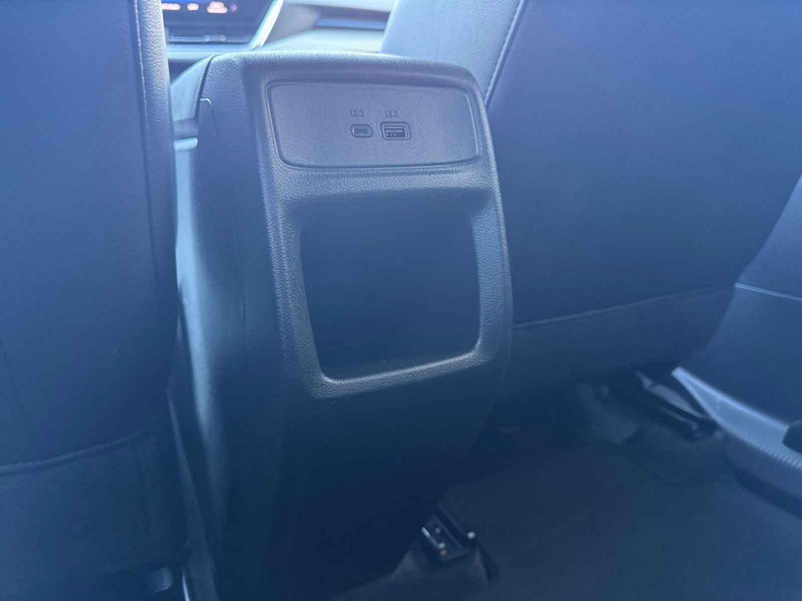 Used 2025 Chevrolet Trax LT w/ LT Convenience Package image 22