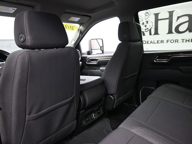 Used 2025 Chevrolet Silverado 2500 LT w/ Convenience Package image 23