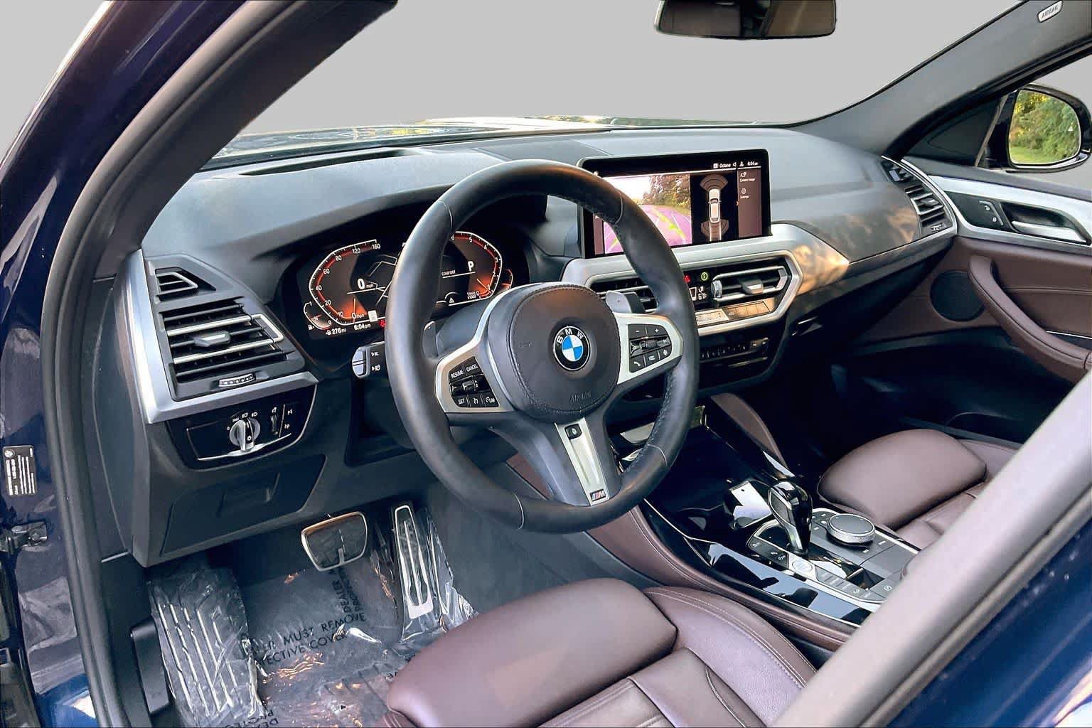 Used 2024 BMW X4 xDrive30i w/ Premium Package AWD/4WD image 17