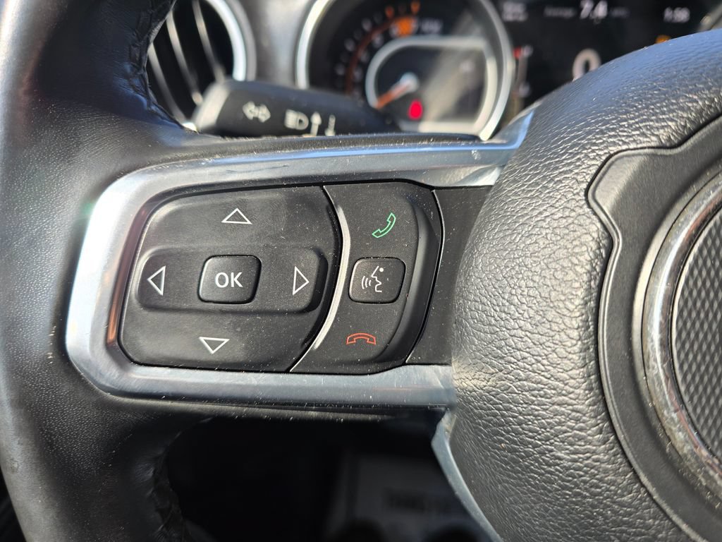 Used 2021 Jeep Wrangler Unlimited Sahara AWD/4WD image 14