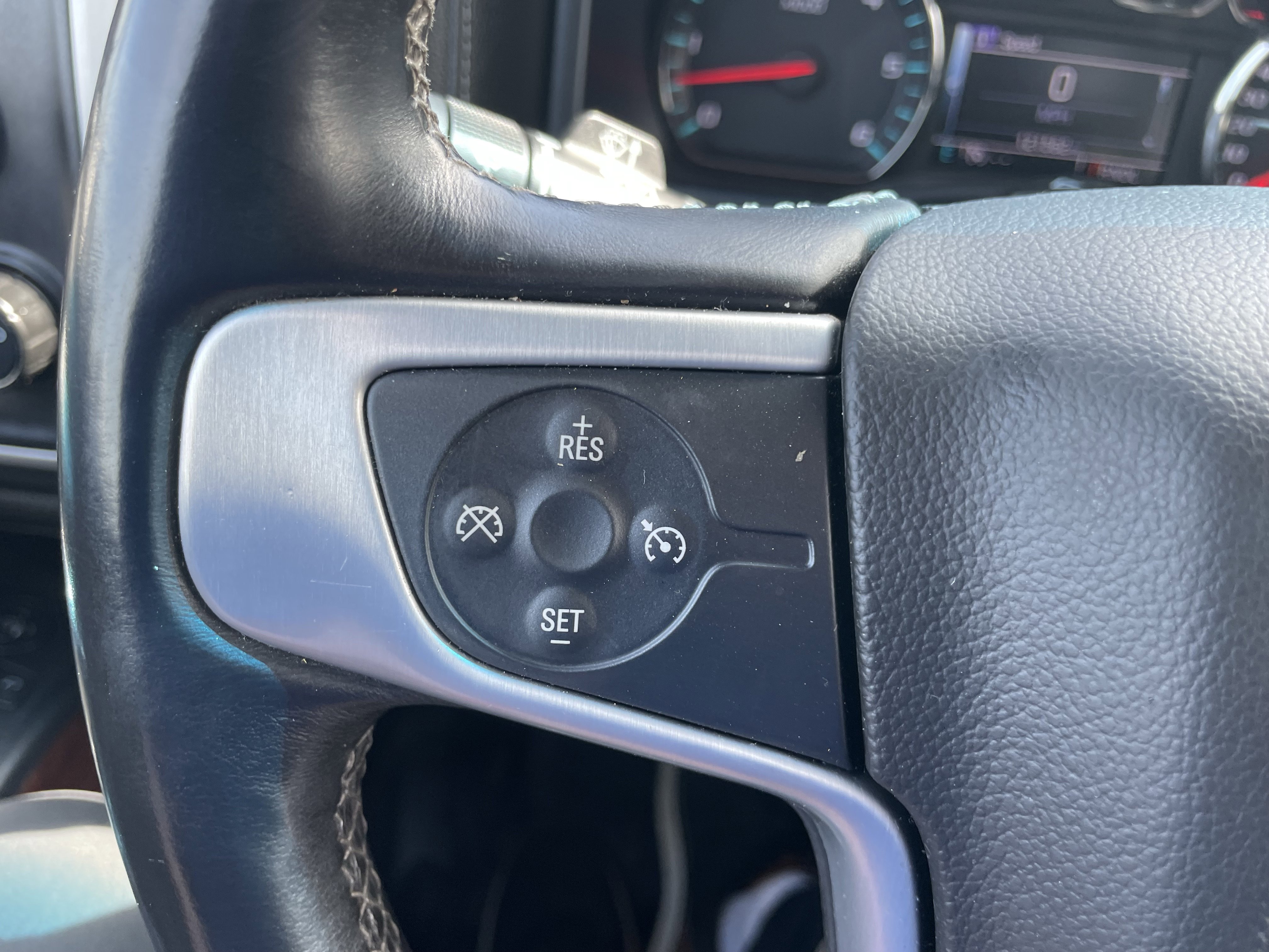 Used 2017 GMC Sierra 1500 SLT w/ SLT Premium Package image 16